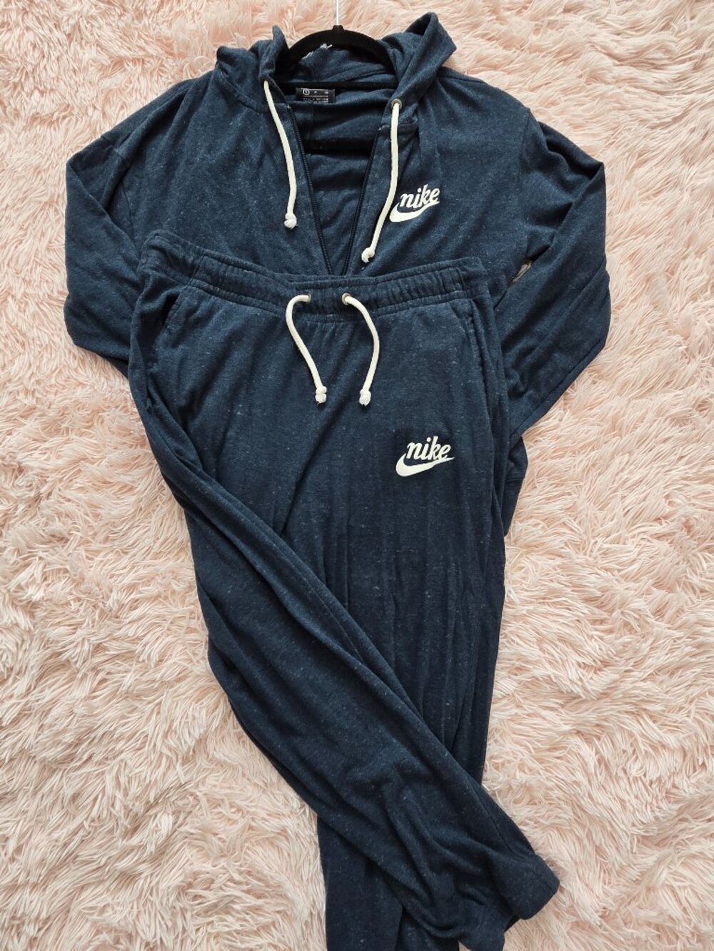 Womens Nike Vintage Set